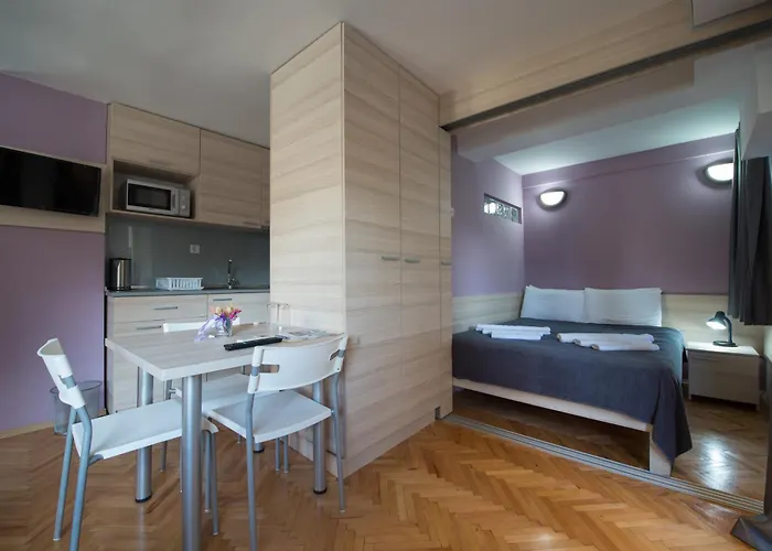 Theatre Apartments